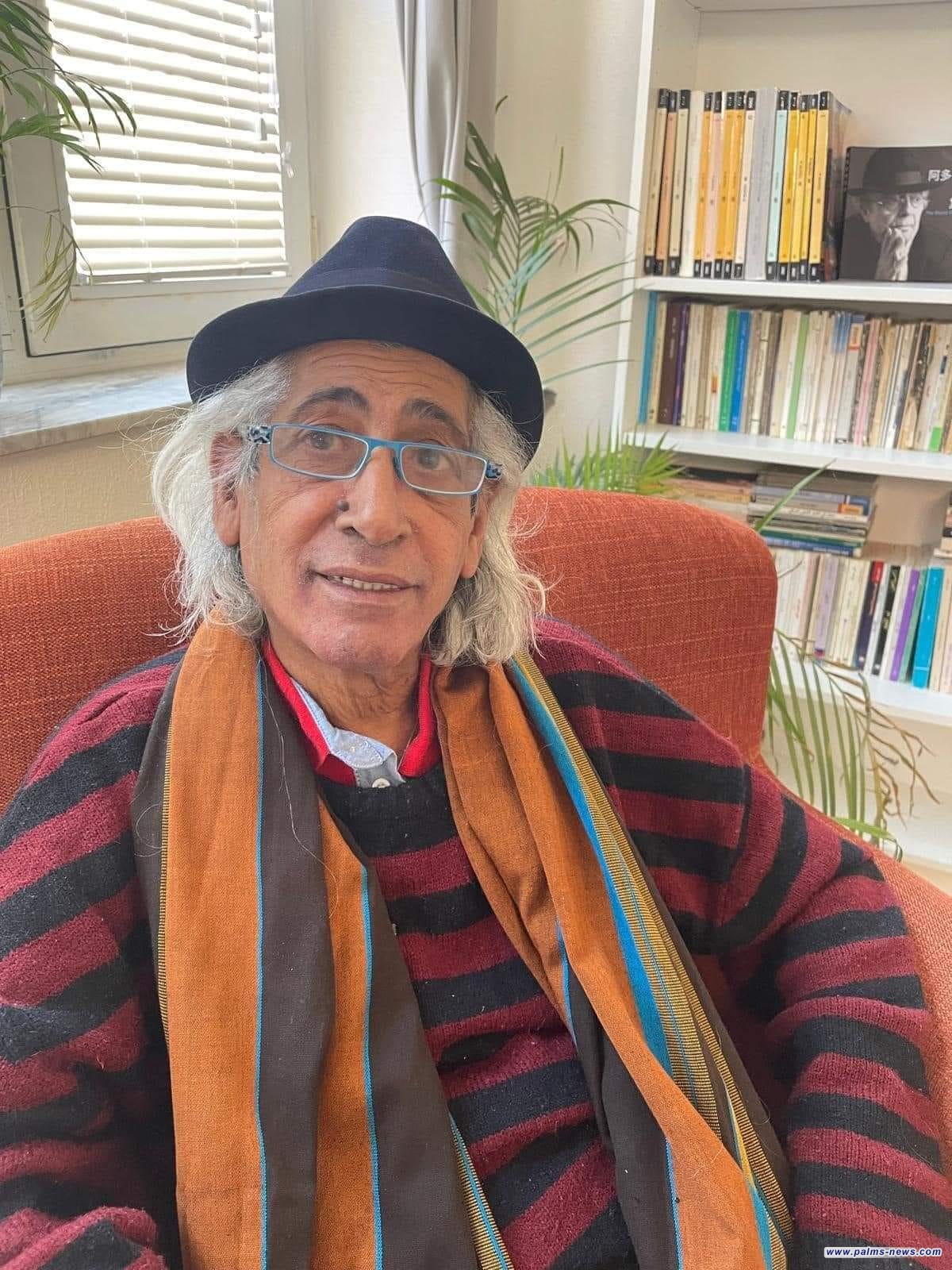 الموتُ يغيّبُ الشاعر العماني زاهر الغافري